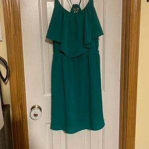 Green dress WITH pockets